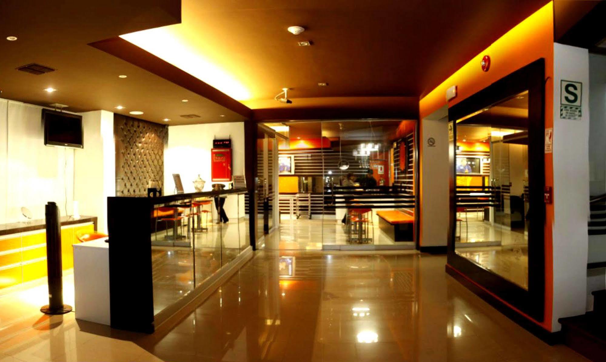 Hotel Ginebra Lima Exterior photo